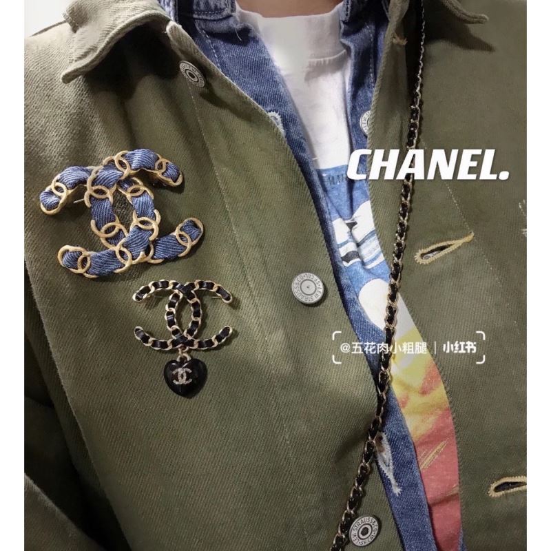Ch*el brooches